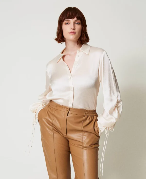 TWINSET Milano Blusen und Hemden^Hemd Aus Texturiertem Satin Mit Cut-outs „Old White“