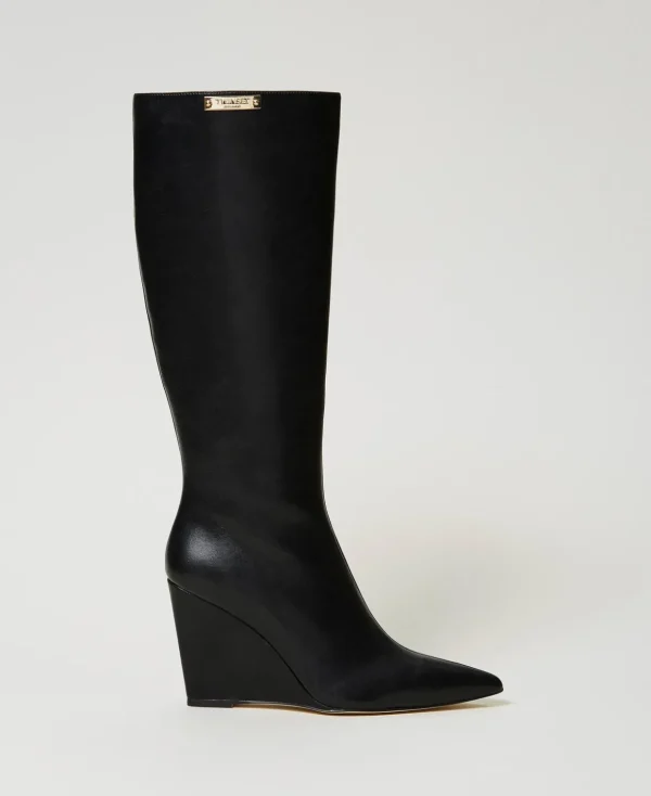 TWINSET Milano Stiefel und Stiefeletten | High Heels^Hoher Stiefel Mit Keilabsatz Und Logoplakette Schwarz