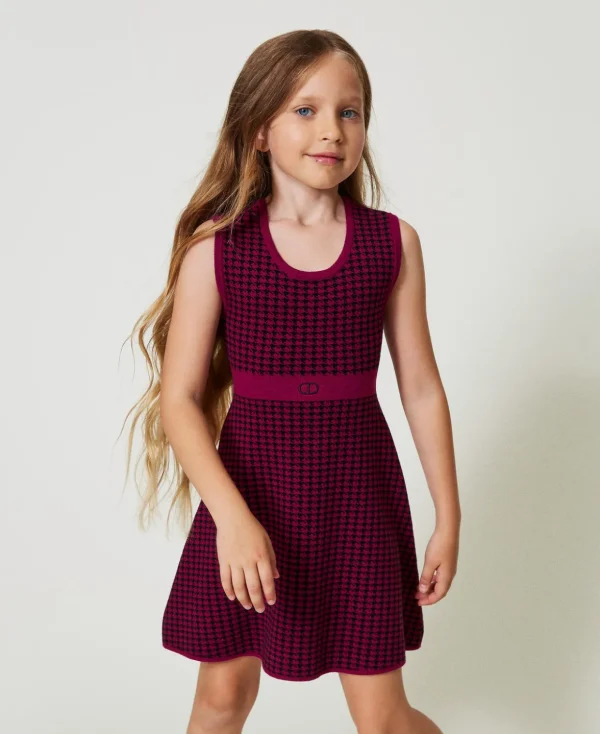 TWINSET Milano Kleider^Kurzes Kleid Aus Jacquard-Strick Mit Hahnentrittmuster Zweifarbig Magentaviolett/ Schwarz