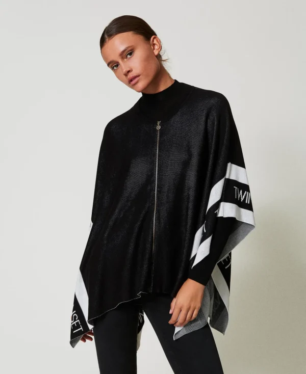 TWINSET Milano Ponchos^Poncho Aus Jacquard-Strick Mit Logos Schwarz