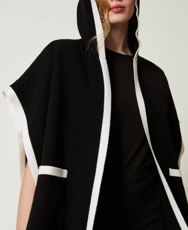 TWINSET Milano Ponchos^Strickponcho Mit Taschen Schwarz