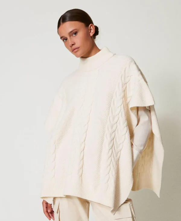 TWINSET Milano Ponchos^Strickponcho Mit Zopfmuster Weiß Antique White